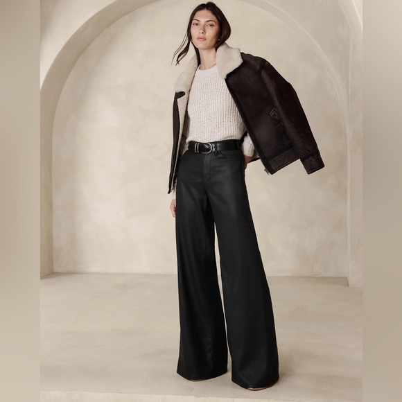 NWT! Banana Republic The Coated Puddle Jean in Black - Size 30 🔹 - Picture 2 of 6